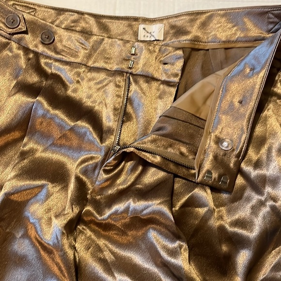 New-a new day-10-gold-high-rise, satin, pleated, wide leg, slouchy, cargo pants. - Picture 9 of 16